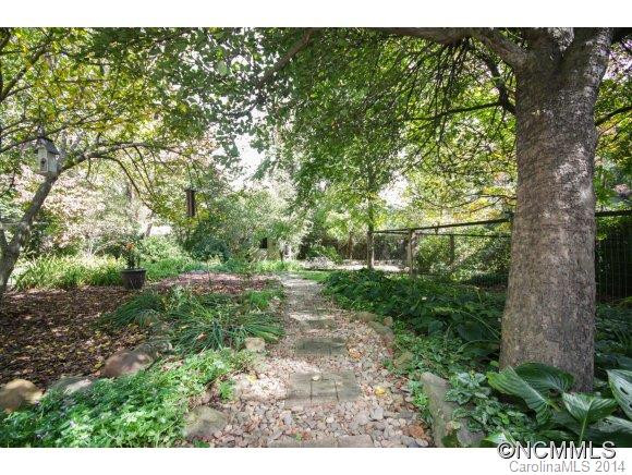 17 Goldmont Street - Photo 21