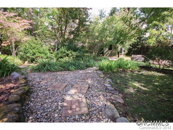 17 Goldmont Street - Photo 23