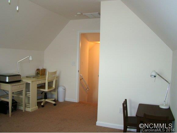 11 Thistlewood Court - Photo 9