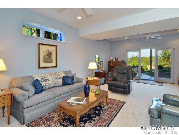 137 Ashefield Ct - Photo 18
