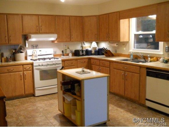 260 Oak Park Drive - Photo 2