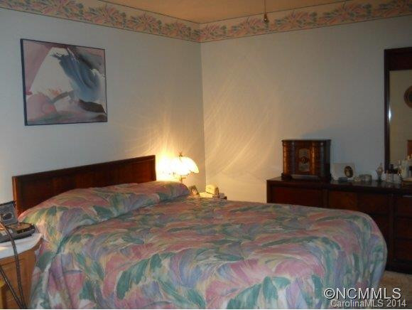 260 Oak Park Drive - Photo 11