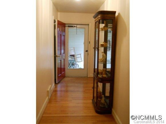 260 Oak Park Drive - Photo 5