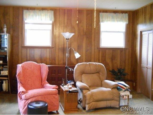 260 Oak Park Drive - Photo 7