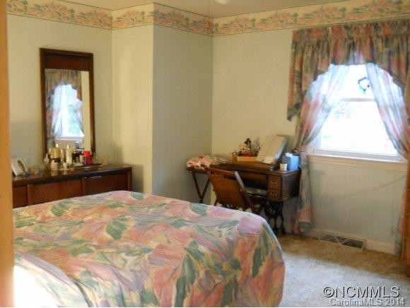 260 Oak Park Drive - Photo 10