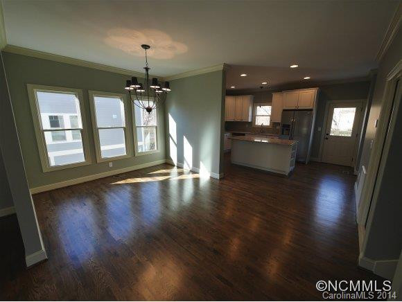 106 Houston Street - Photo 2