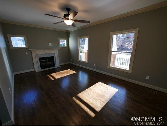 106 Houston Street - Photo 8