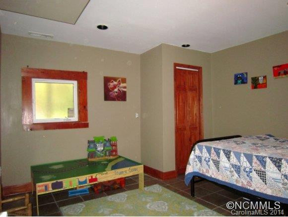 209 Fox Road - Photo 11