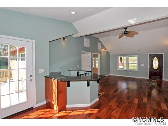 25 Carolina Mountain Drive - Photo 4