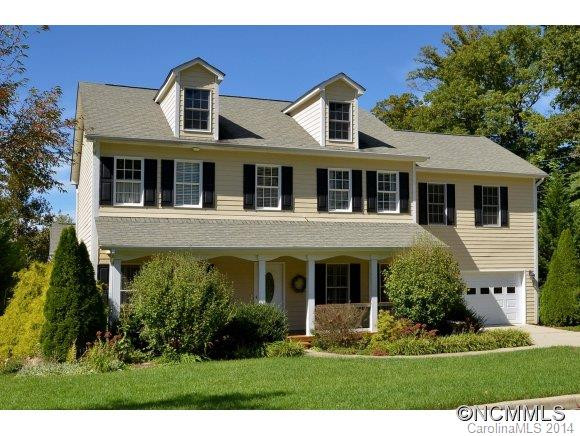 3 Whitleigh Court