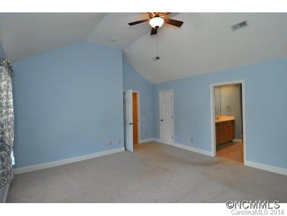 3 Whitleigh Court - Photo 12