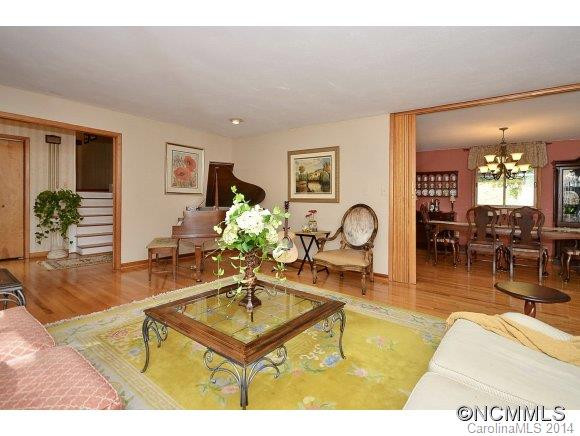 110 Dogwood Drive - Photo 3