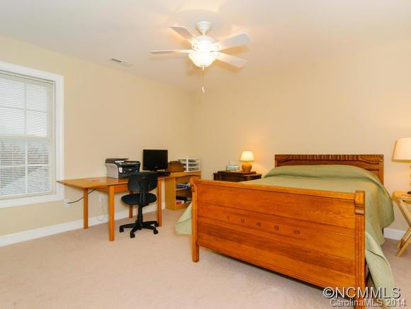 853 West Pointe Drive - Photo 11