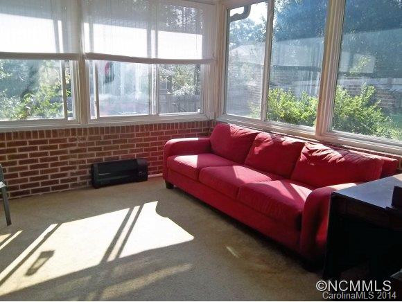 3121 Wesley Way - Photo 14