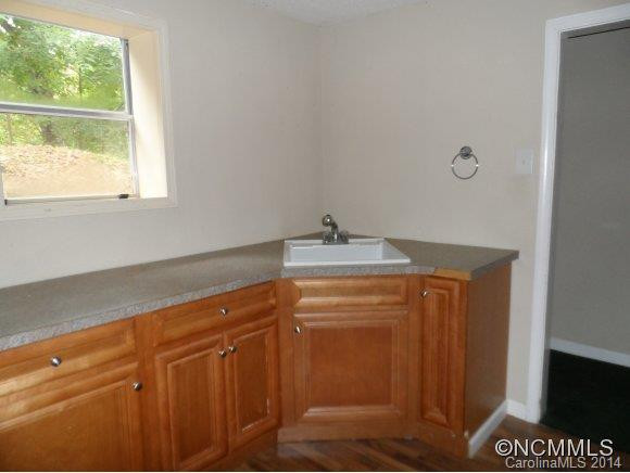 102 Mayflower Lane - Photo 12