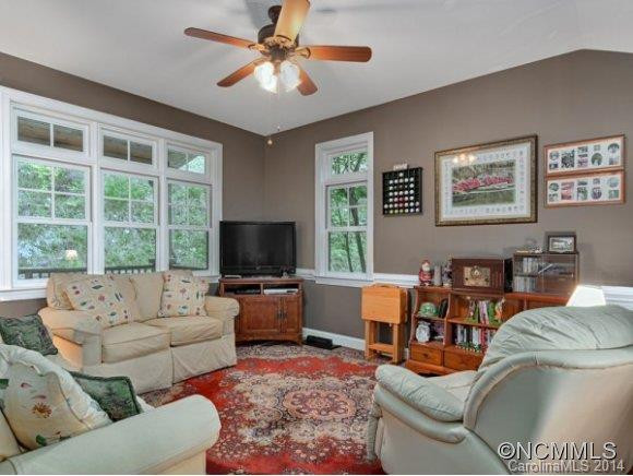 53 OKOBOJI DRIVE - Photo 12