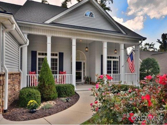 318 BAY LAUREL LANE - Photo 2