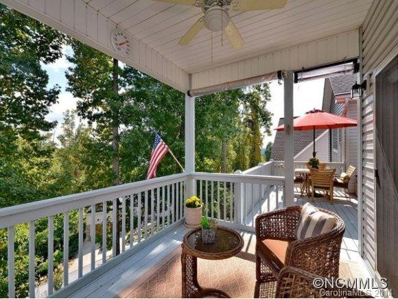 318 BAY LAUREL LANE - Photo 13