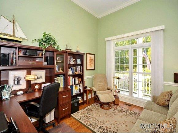 318 BAY LAUREL LANE - Photo 4