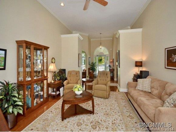 318 BAY LAUREL LANE - Photo 6