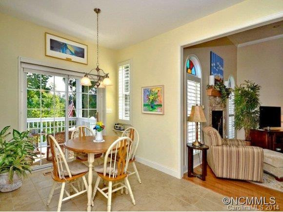 318 BAY LAUREL LANE - Photo 10
