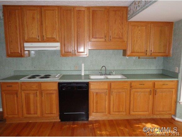 1012 Carousel Lane - Photo 9