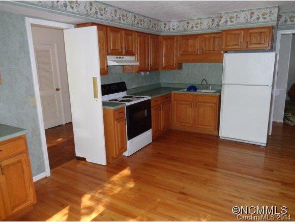 1012 Carousel Lane - Photo 10