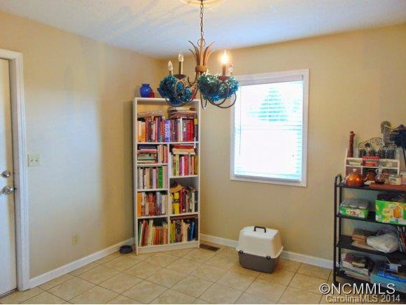 70 Windy Lane - Photo 4