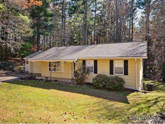 32 WHITE PINE DRIVE