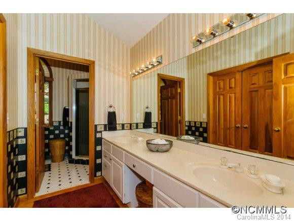 4150 Laurel Park Highway - Photo 19
