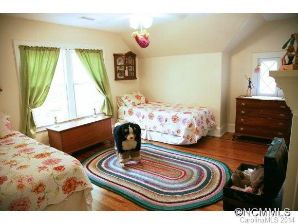 16 Cullowhee Street - Photo 13