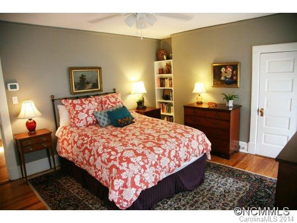 16 Cullowhee Street - Photo 24