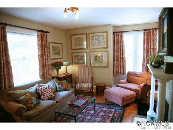 16 Cullowhee Street - Photo 4