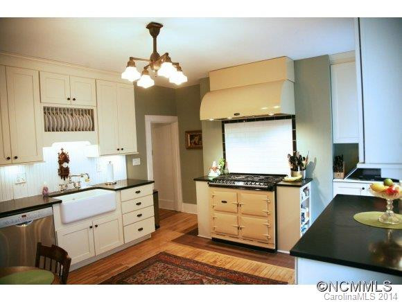 16 Cullowhee Street - Photo 7