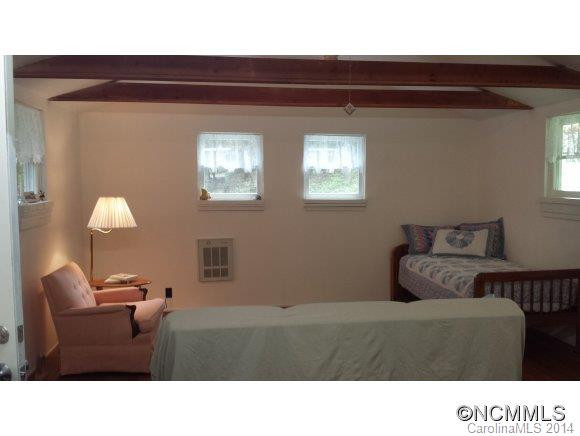 201 Rainbow Lake Drive - Photo 10