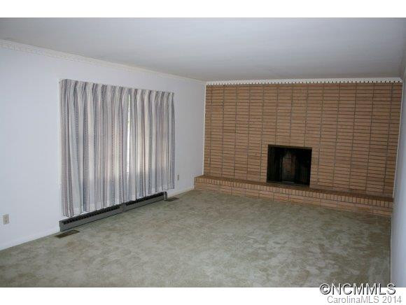 250 SMITH GROVE ROAD - Photo 3