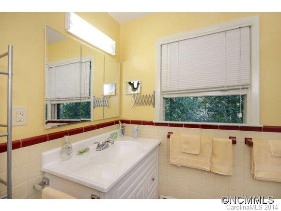 210 Providence Road - Photo 11