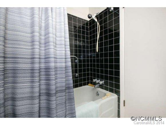 210 Providence Road - Photo 12