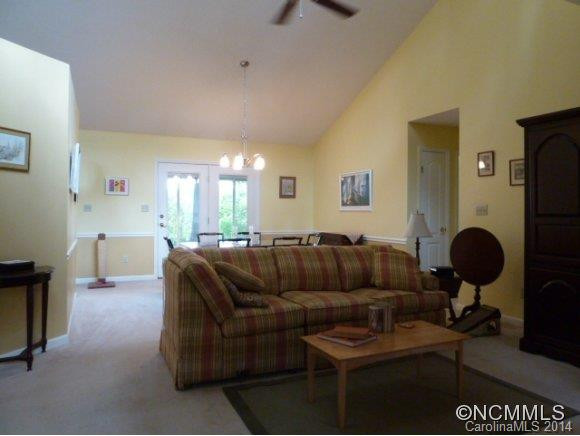6 Holly Ridge Court - Photo 2
