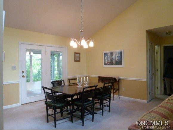 6 Holly Ridge Court - Photo 3