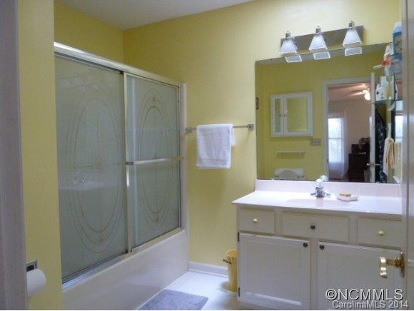 6 Holly Ridge Court - Photo 10
