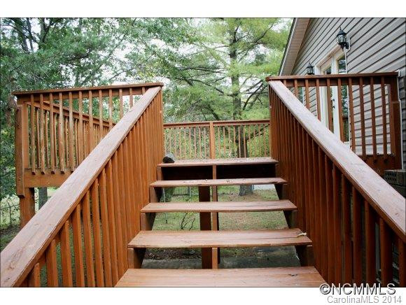 15 Revonda Drive - Photo 10
