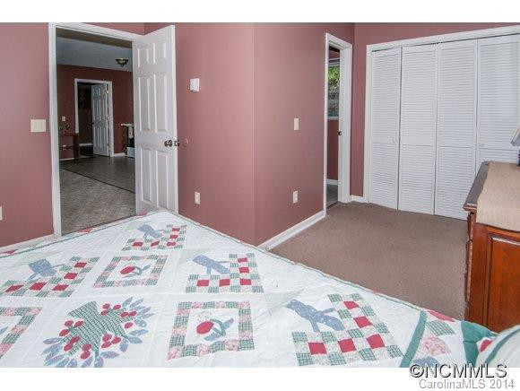 123 Jeffery Lane - Photo 13
