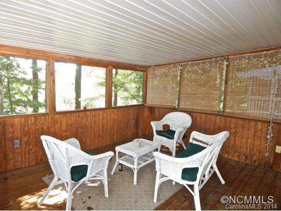 92 Hemlock Street - Photo 14