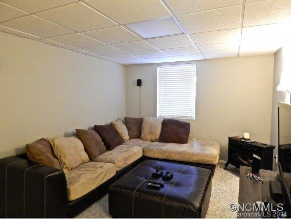 92 Hemlock Street - Photo 18