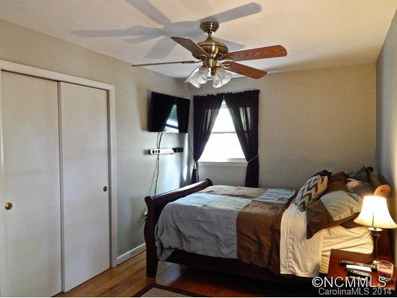92 Hemlock Street - Photo 9