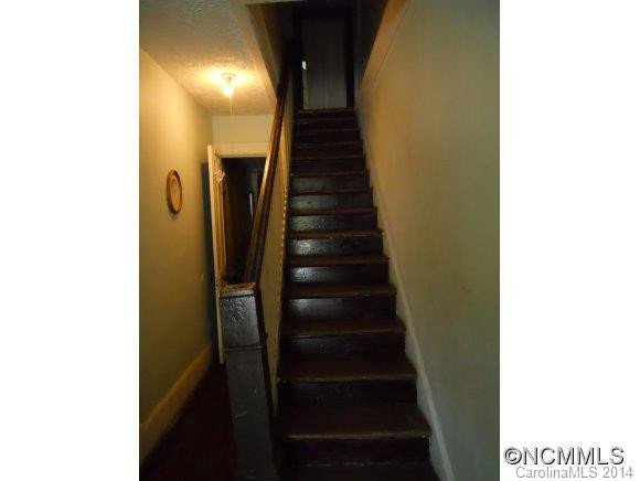 87 Walnut - Photo 9