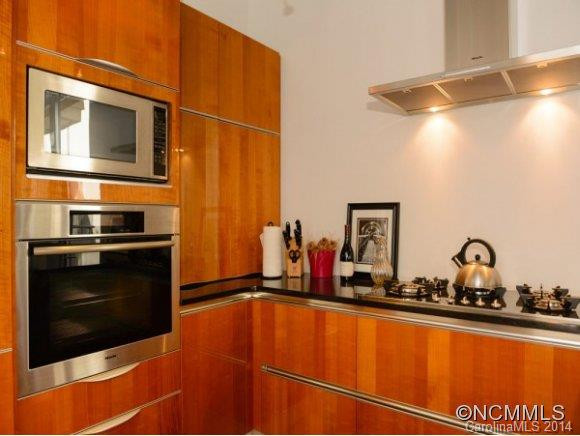 12 SOUTH LEXINGTON AVENUE #300 - Photo 11