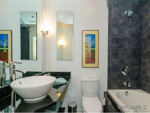 12 SOUTH LEXINGTON AVENUE #300 - Photo 20