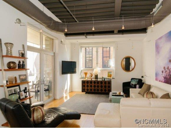12 SOUTH LEXINGTON AVENUE #300 - Photo 4